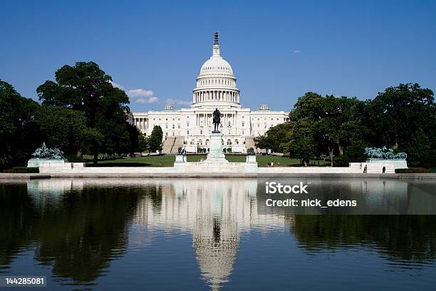 Foto de Capitólio Dos Estados Unidos Em Washington Dc e mais fotos de stock de Capitais internacionais - Capitais internacionais, Capitólio - Capitol Hill, Congresso