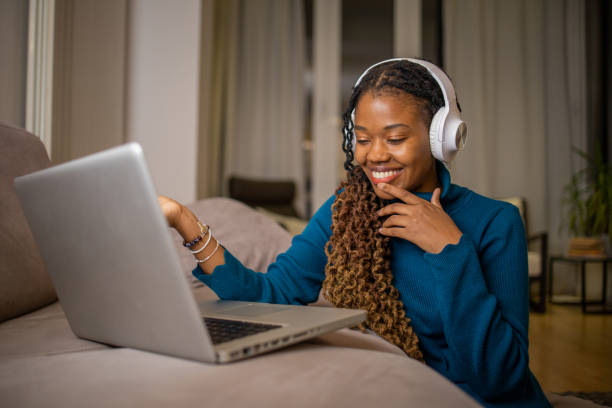 istock Woman working from home 1442851980