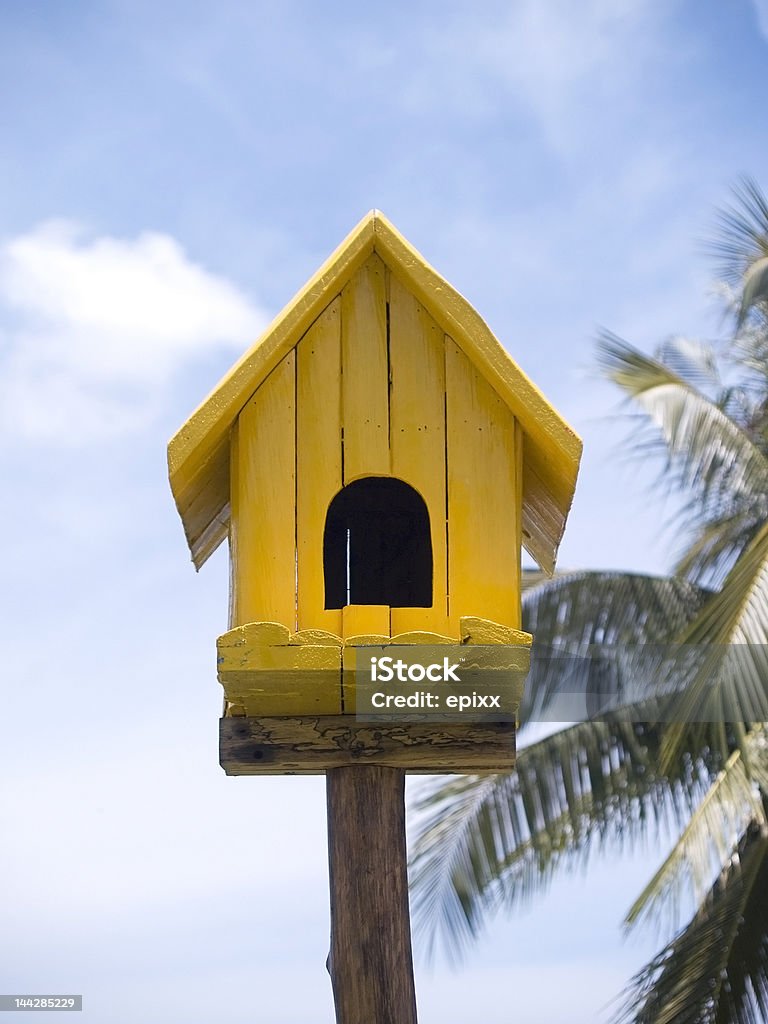 Jaune Cabane à oiseaux - Photo de Animaux en captivité libre de droits