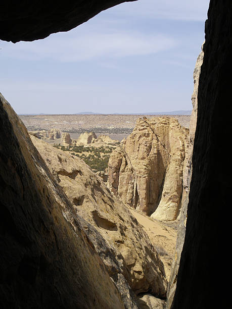 vista desde el pueblo de sky city staircase--acoma (nm - sky city fotografías e imágenes de stock