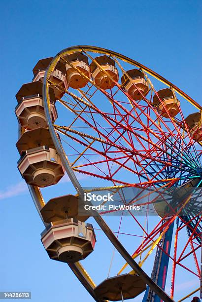 Foto de Carnaval Rodagigante Ferris Wheel 4 e mais fotos de stock de Ilha Coney - Ilha Coney, Roda-Gigante, Parque de diversões - Evento de entretenimento