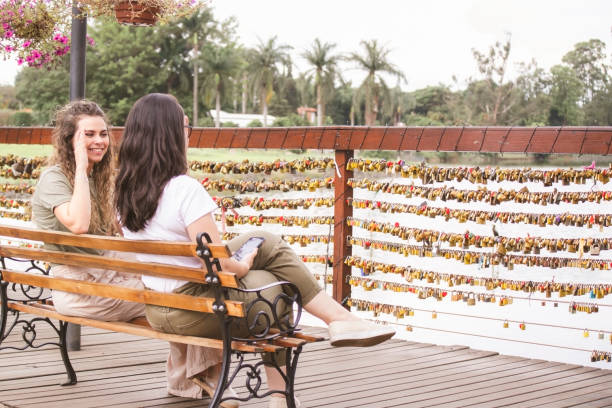 Photo of two girls in a touristic city. The name of this city is Holambra.