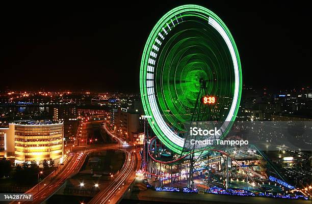 Yokohama A Notte - Fotografie stock e altre immagini di Affari - Affari, Attività, Attrezzatura per illuminazione