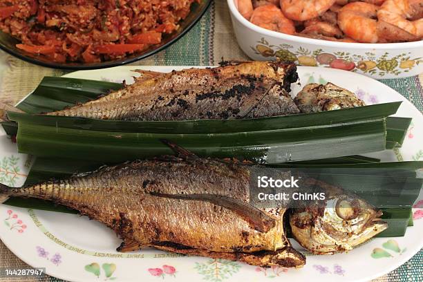 De Peixe - Fotografias de stock e mais imagens de Peixe - Peixe, Pimenta, Recheado