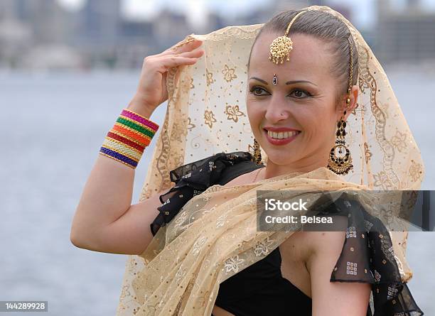 ロシアのダンサー - インドのストックフォトや画像を多数ご用意 - インド, ダンサー, ダンス