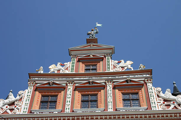 istock old house in erfurt (detail) 144291086