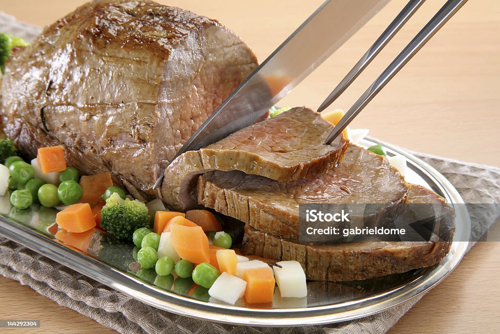 Rôti de bœuf - Photo de Carne asada libre de droits