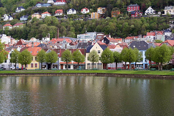 istock houses on the hill 144293482