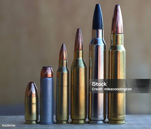 Foto de Pistola E Rifle Marcadores Aumentar Em Tamanho e mais fotos de stock de 243 Ida - 243 Ida, Bala - Munição, Rifle