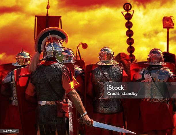 W Ferworze Walki Z Moim Roman Army Serii - zdjęcia stockowe i więcej obrazów Centurion - Żołnierz - Centurion - Żołnierz, Rzymski, Armia
