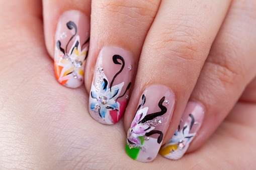 Nail art colorful flowers manicure