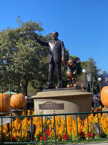 Anaheim California, United States – October 17, 2020: The famous Partners Walt Disneyland statue in the morning