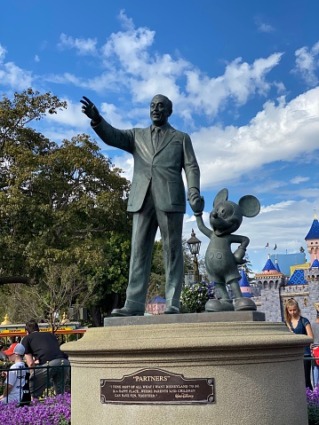 Anaheim California, United States – February 21, 2020: The famous Partners Walt Disneyland statue in the morning