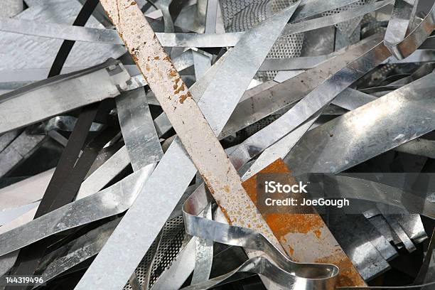 Abfall Aus Metall Stockfoto und mehr Bilder von Altmetall - Altmetall, Aluminium, Behälter