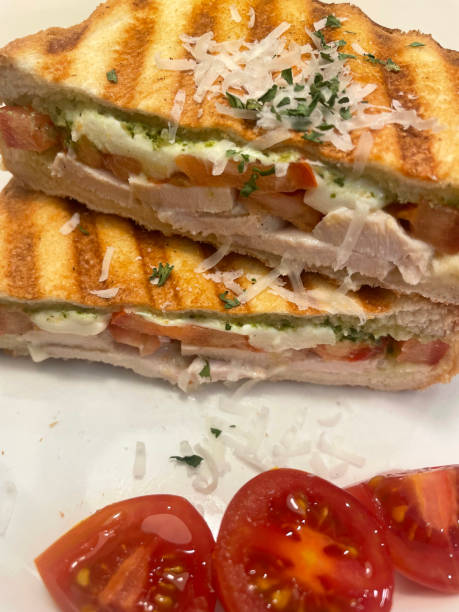 istock Food-Sandwich 002 1443195211