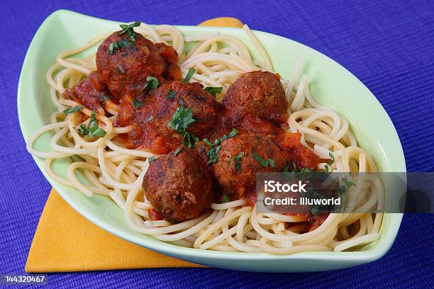 Carne Di Tacchino Con Spaghetti Palle - Fotografie stock e altre immagini di Arancione - Arancione, Blu, Bollito
