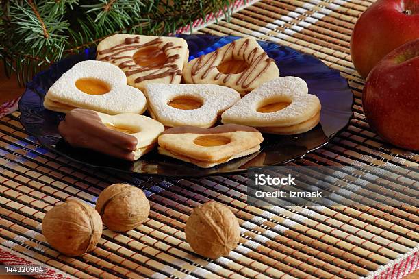 Cookies De Natal - Fotografias de stock e mais imagens de Artigo de Decoração - Artigo de Decoração, Assado no Forno, Açúcar