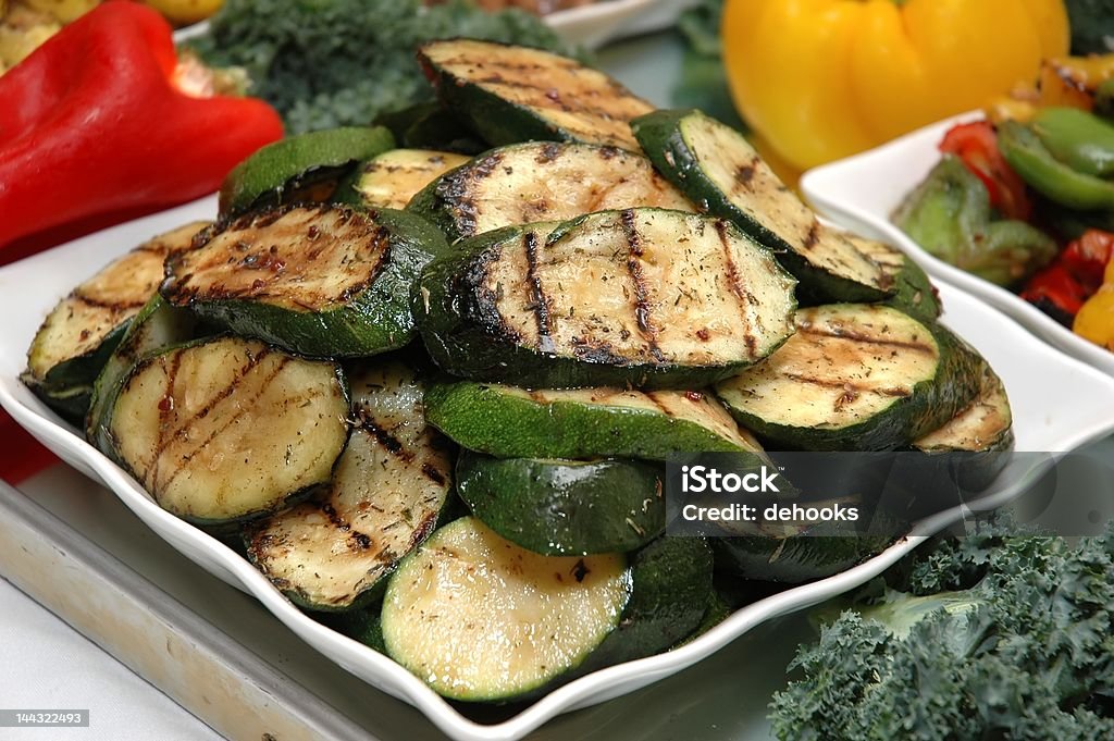 Gegrillte Zucchini - Lizenzfrei Ansicht aus erhöhter Perspektive Stock-Foto