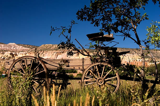 istock Old Travels Wagon near Ghost Ranch, New Mexico 144322555