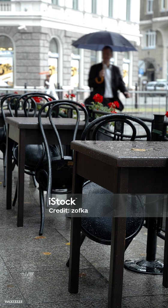 Cafetería tipo lluvia - Foto de stock de Adulto libre de derechos