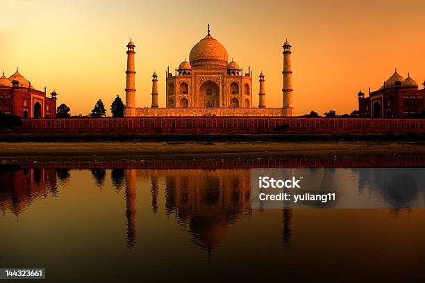 Taj Mahal Sunset With Reflections Stock Photo - Download Image Now - Taj Mahal, India, Landscape - Scenery