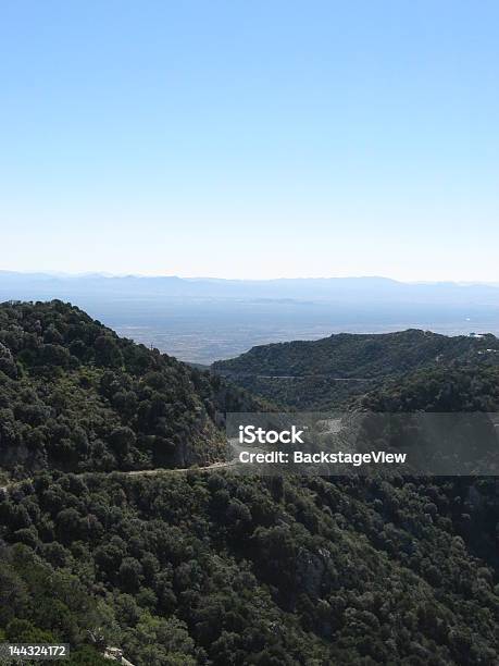 Arizona Deserto De Estrada Sinuosa - Fotografias de stock e mais imagens de Ao Ar Livre - Ao Ar Livre, Arizona, Azul