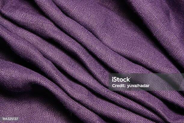 Pognieciona Purple Len - zdjęcia stockowe i więcej obrazów Bez ludzi - Bez ludzi, Cień, Część garderoby
