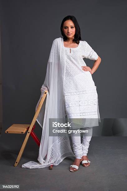 Indian Gestickten Womens Bekleidung Stockfoto und mehr Bilder von Kurta - Kurta, Frauen, Nur Frauen