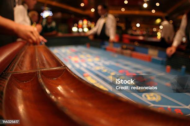 Lance De Azar Tabela - Fotografias de stock e mais imagens de Rolar - Rolar, Casino, Lance de Azar