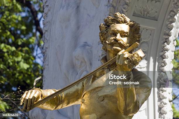 Johan Strauss Foto de stock y más banco de imágenes de Viena - Austria - Viena - Austria, Austria, Bailar un vals