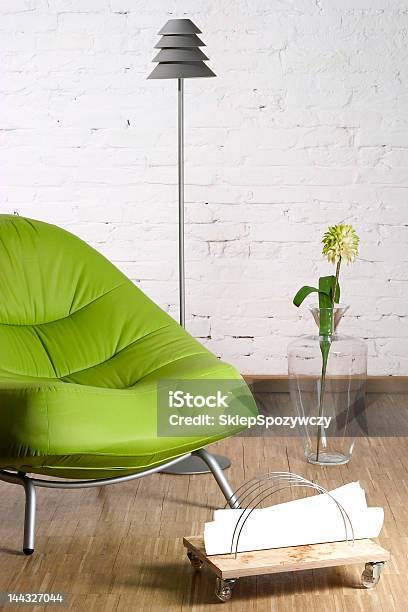 Cadeira Verde - Fotografias de stock e mais imagens de Aconchegante - Aconchegante, Artigo de Decoração, Branco