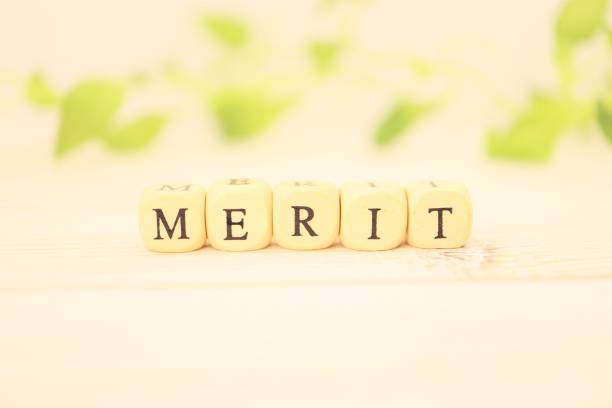 Merit Lettering 780+ Beading Projects Stock Photos, Pictures & Royalty-Free Images - iStock