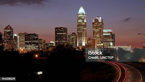 Skyline Di Charlotte Nc - Fotografie stock e altre immagini di Charlotte - Charlotte, Autostrada a corsie multiple, Autostrada interstatale americana
