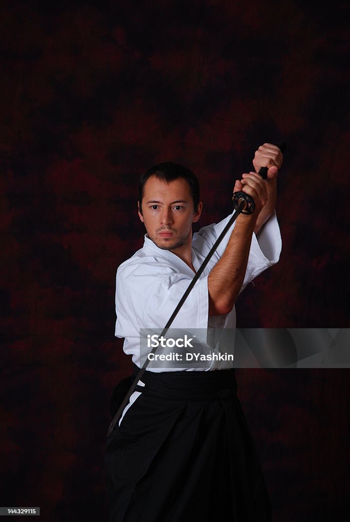 Homem com Espada em branco - Royalty-free Adolescente Foto de stock