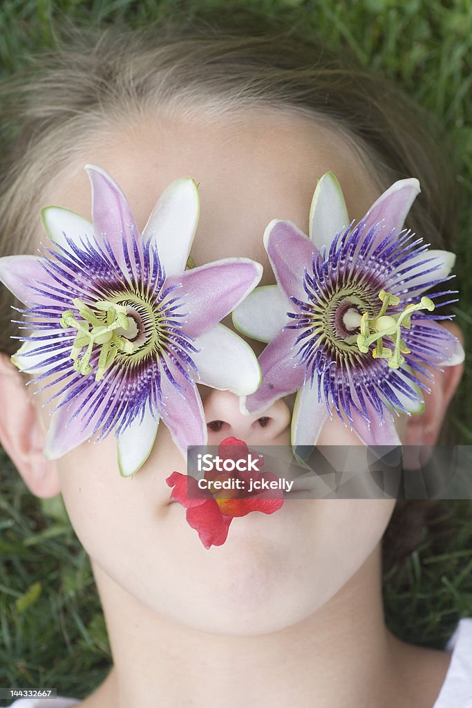 Fiore viso - Foto stock royalty-free di Ambientazione esterna
