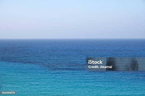 Z Widokiem Na Morze - zdjęcia stockowe i więcej obrazów Bez ludzi - Bez ludzi, Blues, Dzień