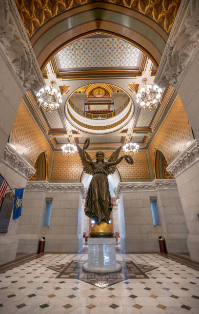 istock Connecticut State Capitol in Hartford 1443342994