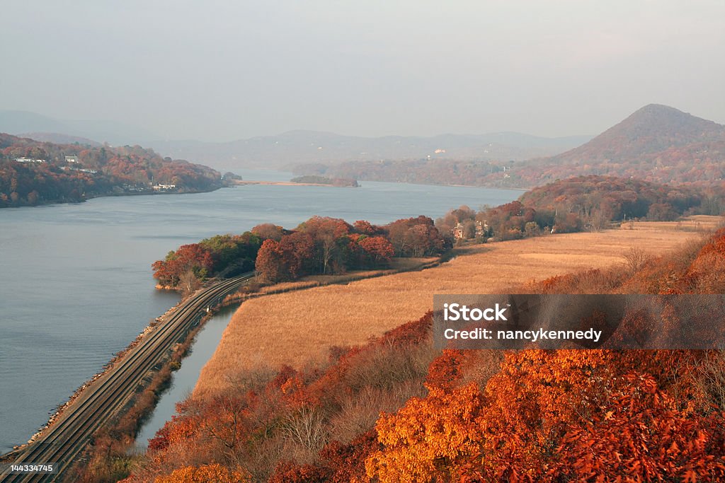 Fiume Hudson in autunno - Foto stock royalty-free di Valle dell'Hudson