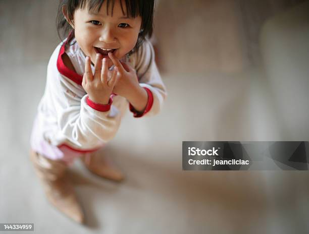 Criança Visual - Fotografias de stock e mais imagens de Asiático e indiano - Asiático e indiano, Criança, Riqueza
