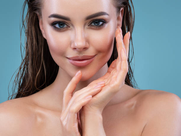 istock Beautiful woman 1443352718