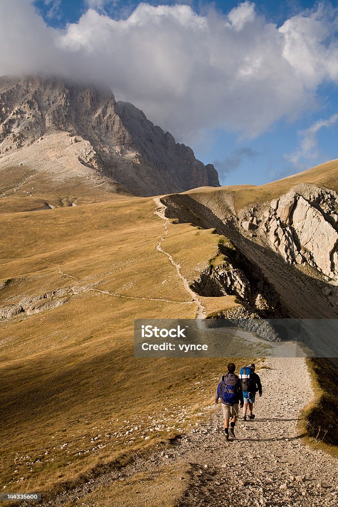 Zwei Wanderer in Abbruzzen, Italien - Lizenzfrei Abruzzen Stock-Foto