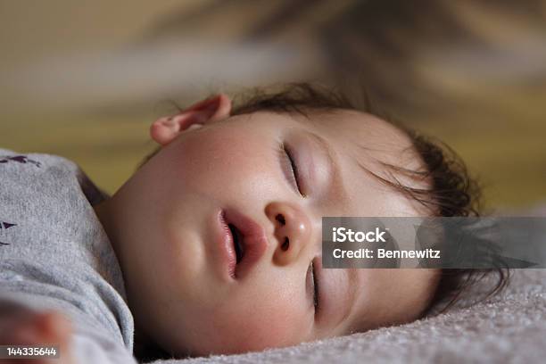 Sleeping Baby Lying On A Gray Blanket Stockfoto en meer beelden van Baby - Baby, Japanse etniciteit, Menselijk gezicht