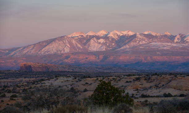 istock La Sal mountain at sunset 1443384637