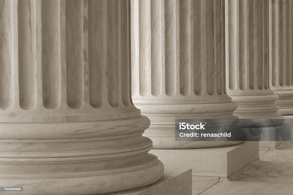 Des colonnes néoclassiques - Photo de Colonne architecturale libre de droits