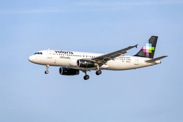 Lądowanie Volaris Airbusa A320 – zdjęcie