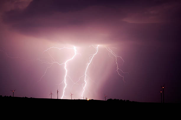 Flash lightning 2 flashes at night air attack stock pictures, royalty-free photos & images