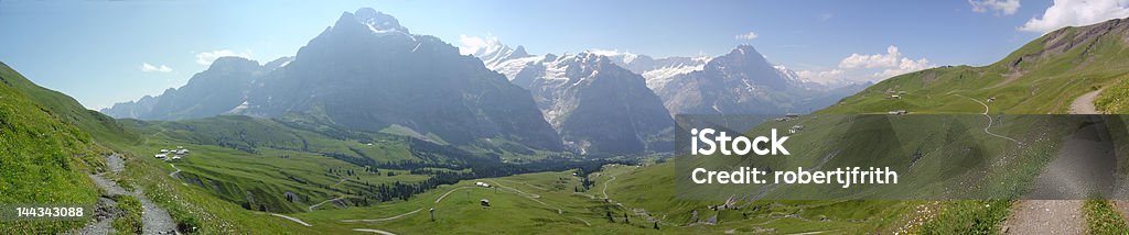 Wetterhorn, Shreckhorn i Góra Eiger - Zbiór zdjęć royalty-free (Alpy)