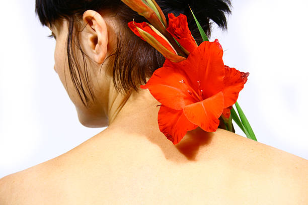 mujer con flor - gladiolus single flower isolated white fotografías e imágenes de stock