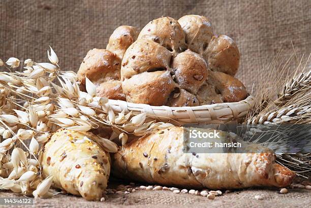 Bäckereiprodukte Stockfoto und mehr Bilder von Bagel - Bagel, Baguette, Bildhintergrund
