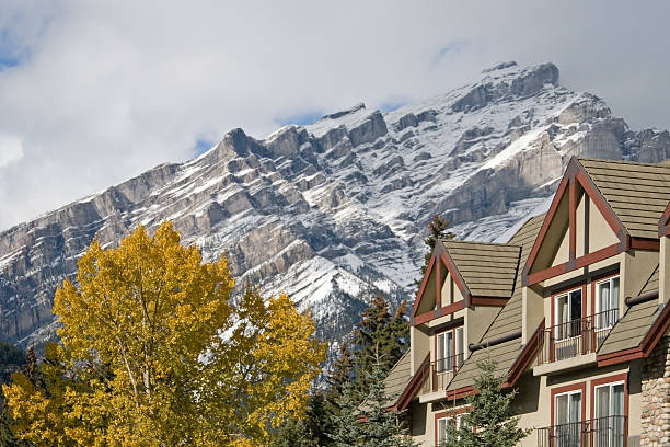 istock Canadian Rocky Mountains 144347242